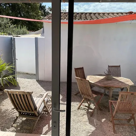 Nyaraló Le Clos Des Pins Rivedoux-Plage