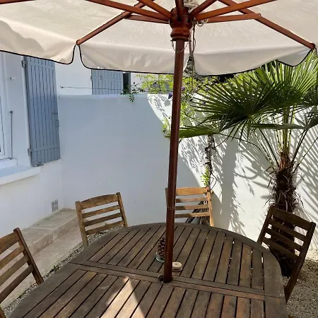 Le Clos Des Pins - Ile De Re