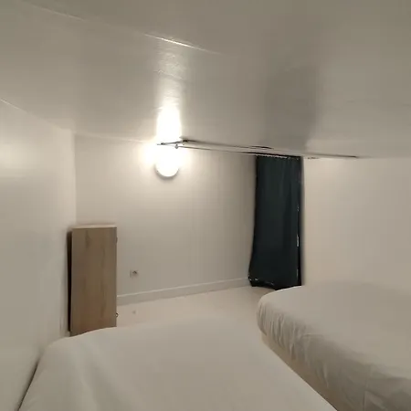 Nyaraló Le Clos Des Pins