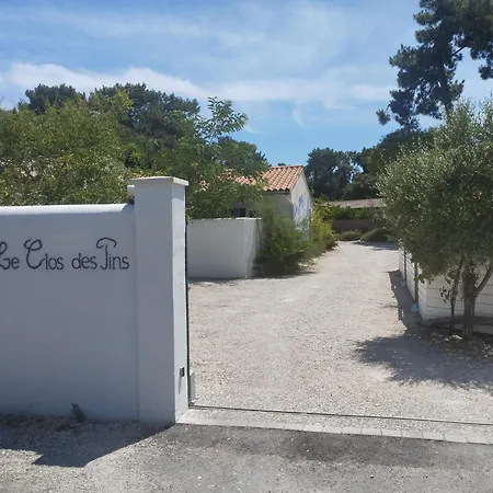 Le Clos Des Pins Nyaraló