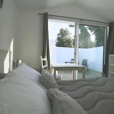 Le Clos Des Pins Сasa de vacaciones