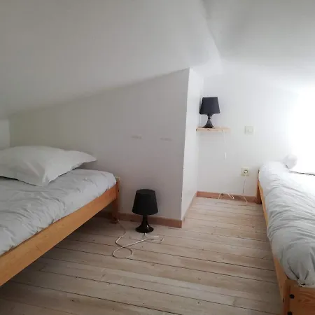 Le Clos Des Pins Сasa de vacaciones Rivedoux-Plage