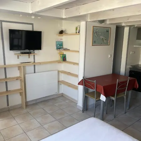 Holiday home Le Clos Des Pins Rivedoux-Plage