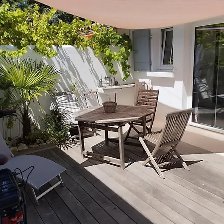 Le Clos Des Pins - Ile De Re *