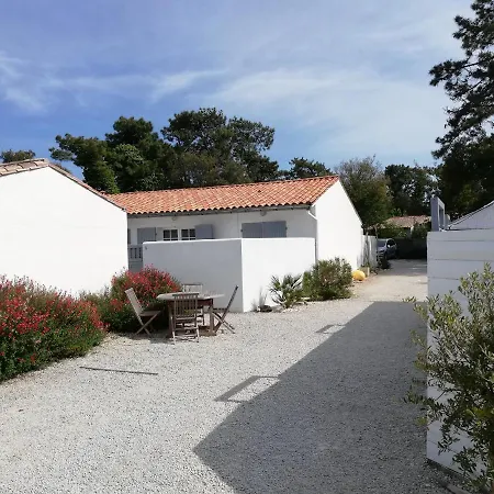 Le Clos Des Pins *